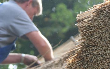 professional Fishers Pond thatchers